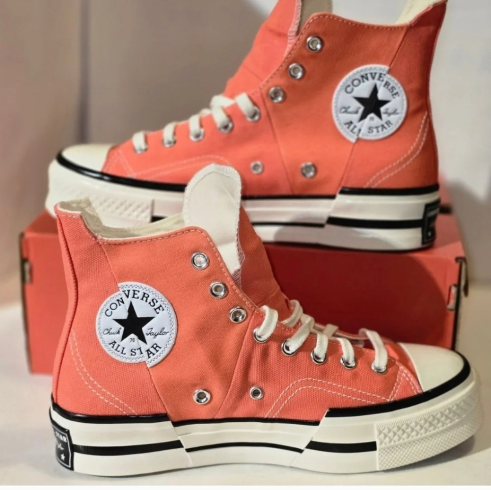 Converse Chuck Taylor All Star 70 Plus High Top Unisex, Men's 8.5 / Women's 10. - Picture 3 of 12